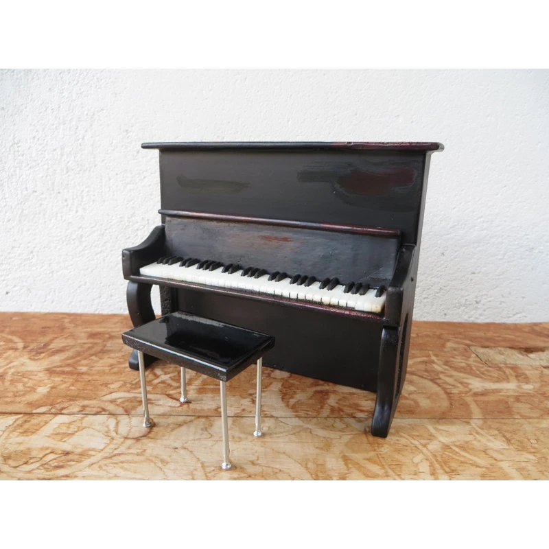 Piano Stage (Café piano 'Old Classic')  zwart Uniek maar paar exemplaren van gemaakt !!!