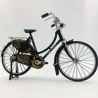 Miniatuur fiets met echt werkende trappers