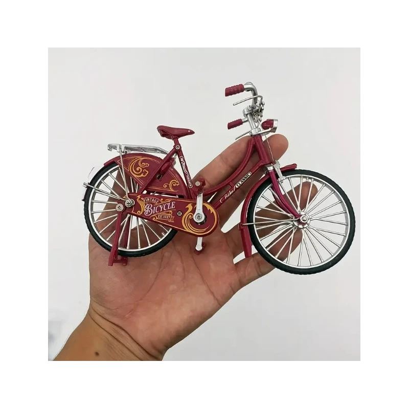 Miniatuur fiets met echt werkende trappers