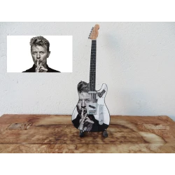 Guitar Fender Stratocaster...