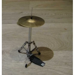 Hi-hat voor miniatuur drumstel