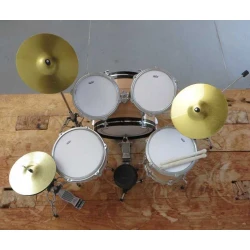 Drumstel YAMAHA  -Stage Custom Studio-  light Oak  EXCLUSIEF model - met veel details