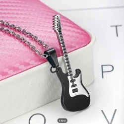 Ketting met gitaar (Fender Stratocaster) hangertje zwart